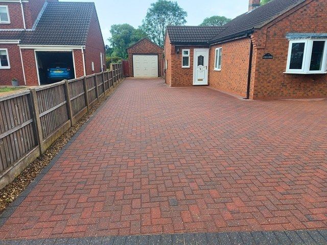 driveway-cleaning-3-kireth-ai